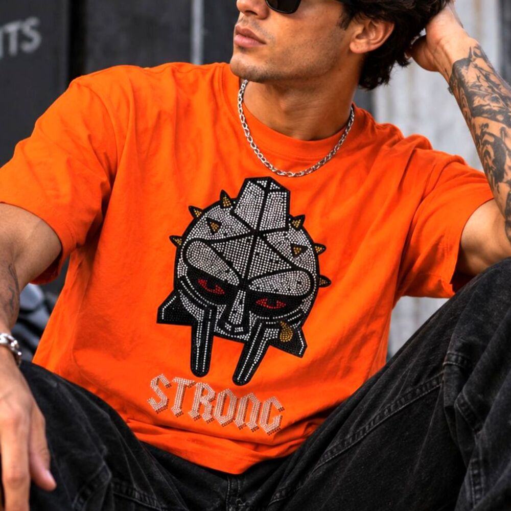 Roku Studio Rhinestone Gladiator Mask Strong Dagger Rose Tee Orange Y2K L